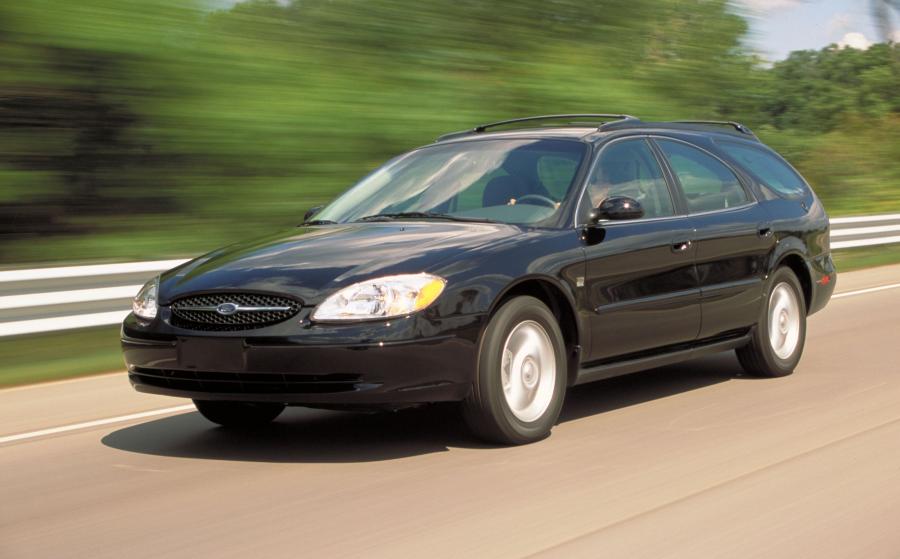  Ford Taurus Wagon 2000 года  (фото 21 из 38)